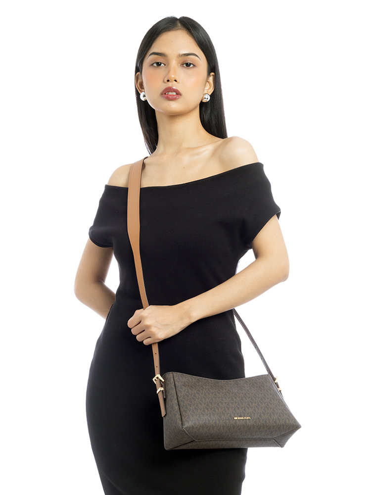 Signature Moore Medium Crossbody Brown Acorn