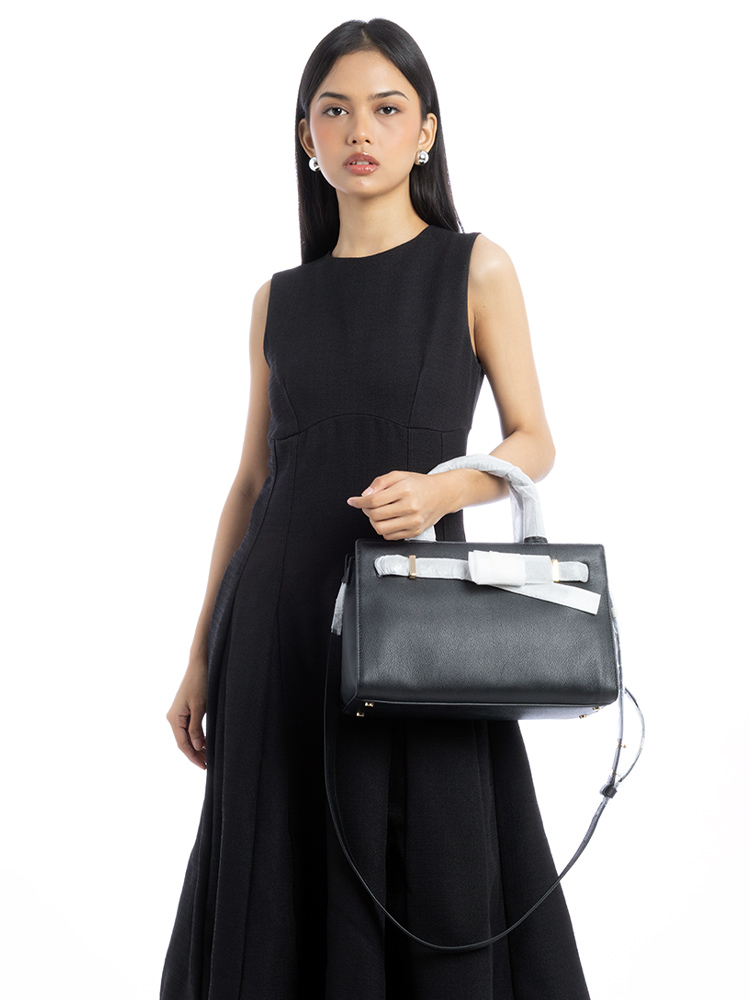 Deco Leather Medium Satchel Black