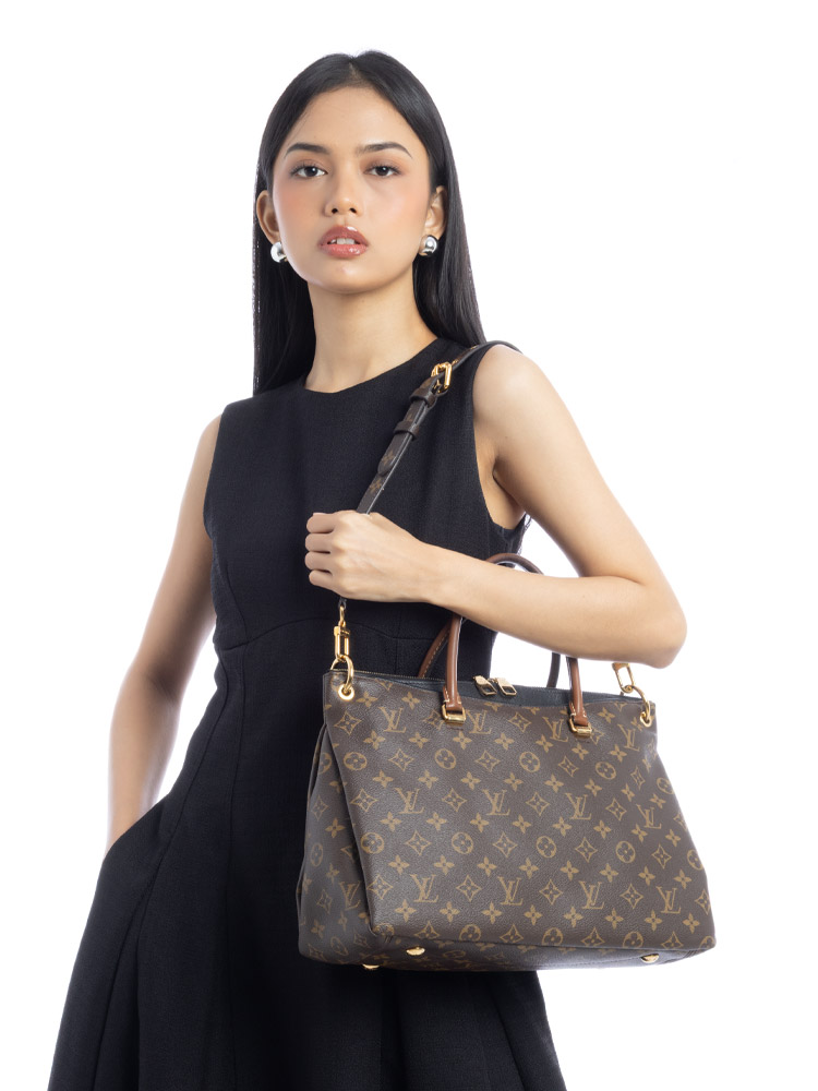 Monogram Pallas MM Noir