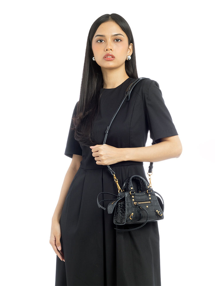 Croco Effect Classic Gold Neo Nano City Black