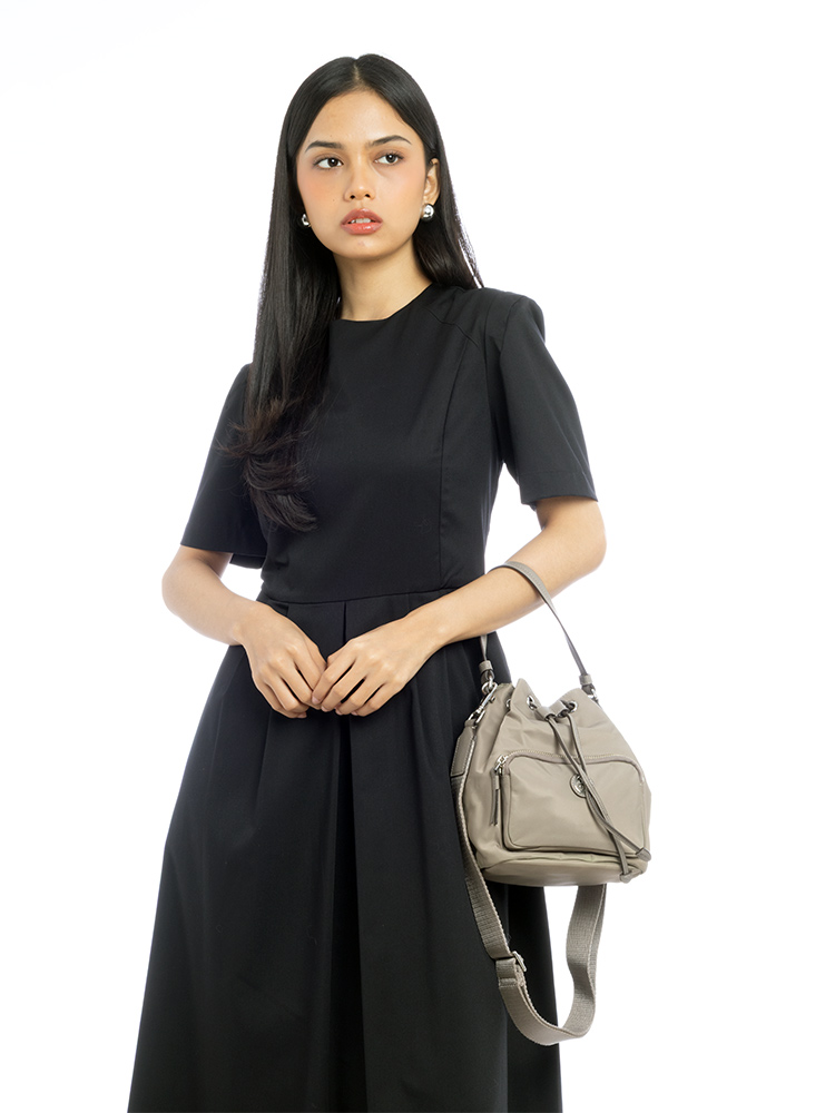 Virginia Nylon Bucket Bag Gray Heron