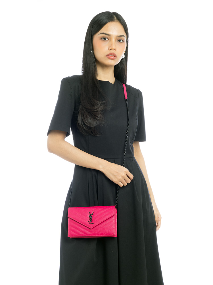 Grain De Poudre Monogram 19cm Chain Wallet Fuchsia