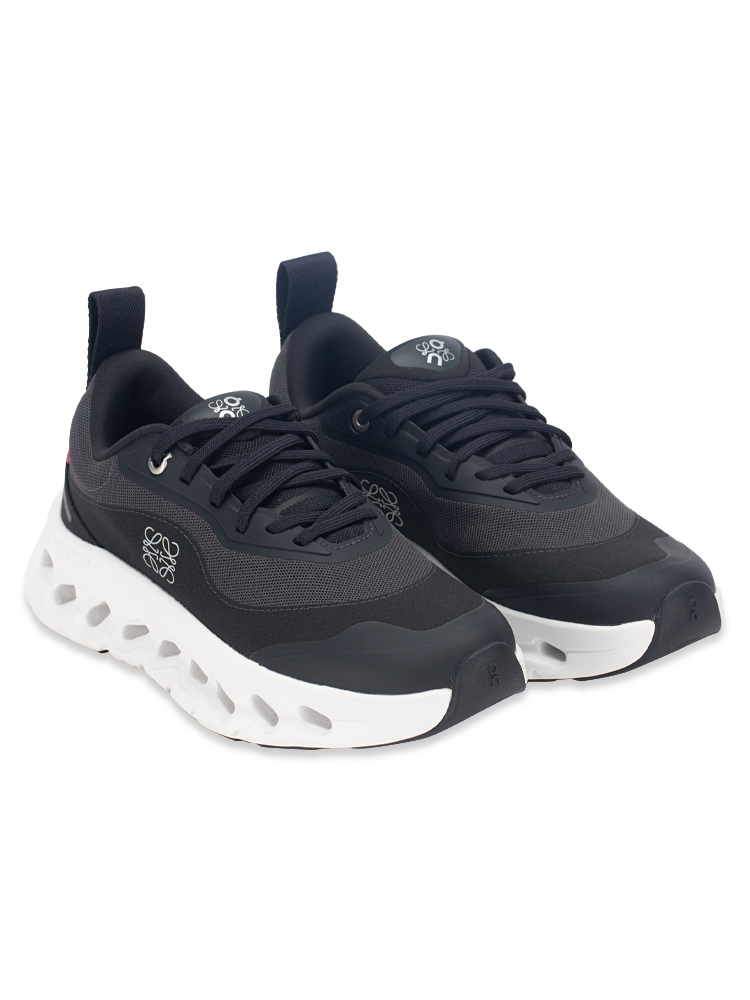 x ON Cloudtilt 2.0 Sneakers Black Sz 37