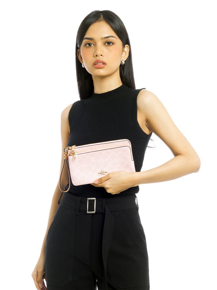 CEF61 Signature Double Zip Wallet With Charms Powder Pink