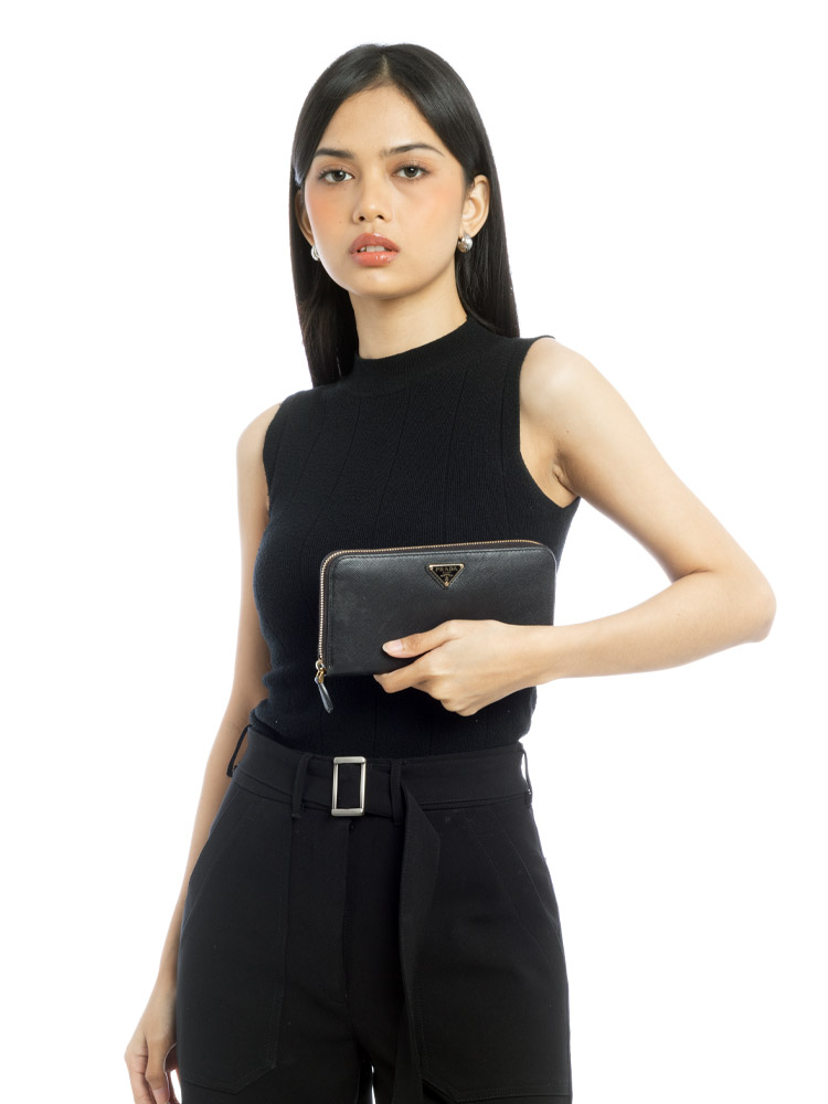 1M0506 Saffiano Metal Zip Wallet Nero