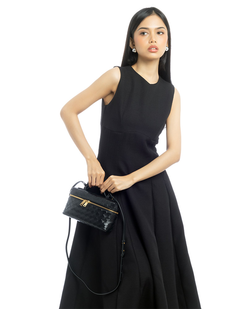 Calfskin Intrecciato Bang Bang Vanity Case Black