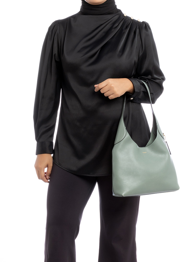CU068 Brooklyn 28 Shoulder Bag Sage