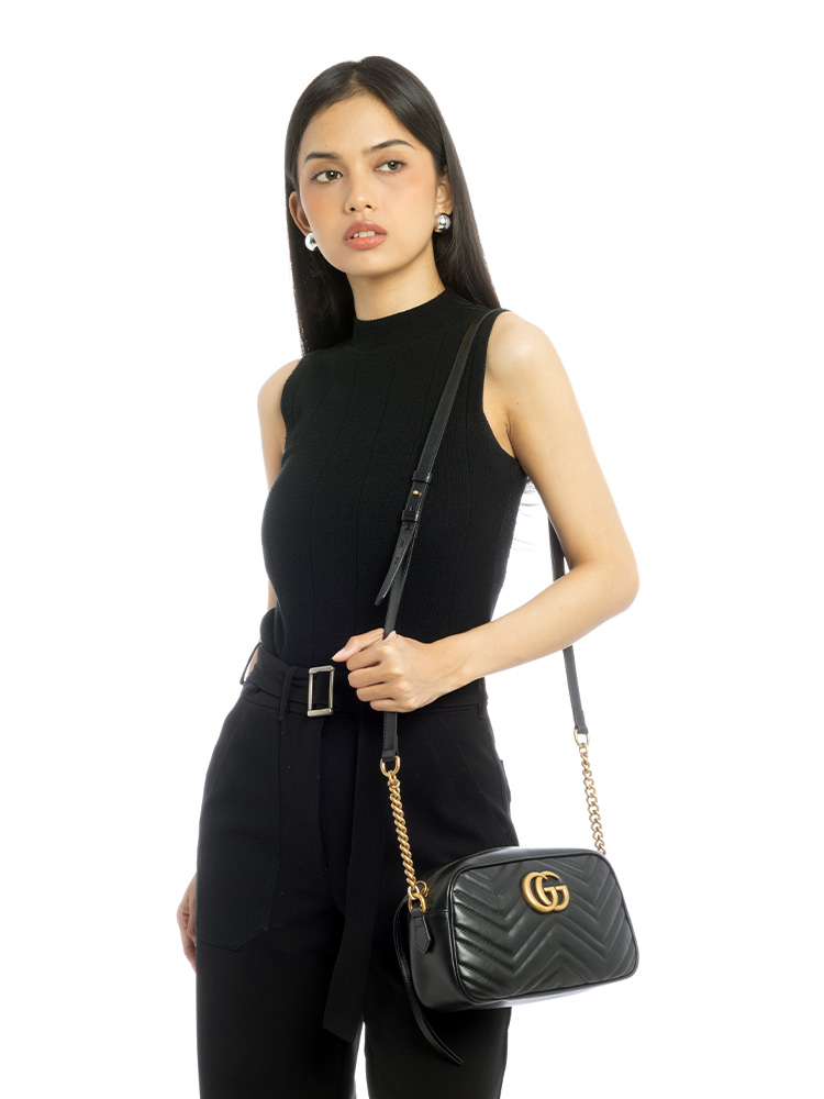 GG Marmont Matelasse Small Camera Bag Black