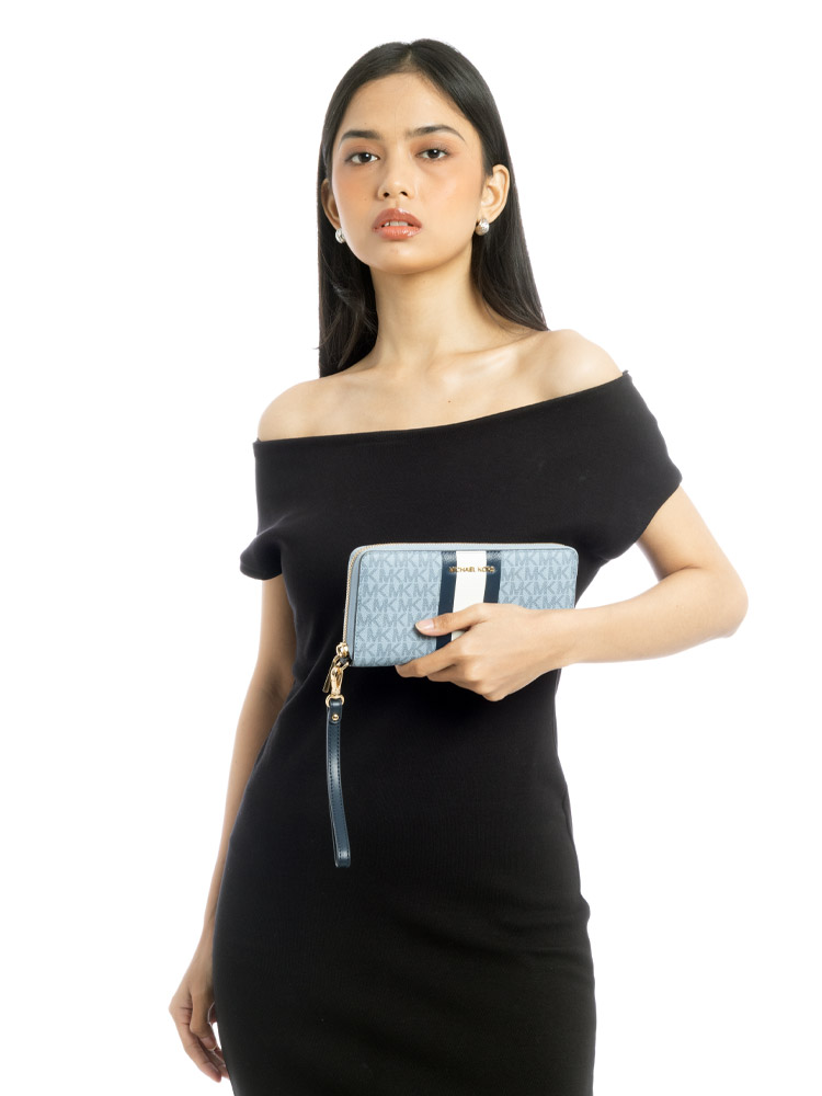 Jet Set Signature Continental Wallet Light Blue