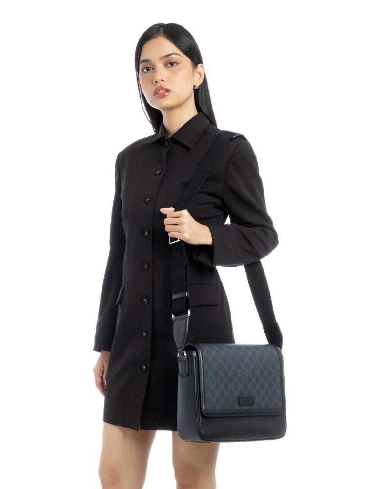 Men GG Supreme Web Medium Messenger Bag Black Grey