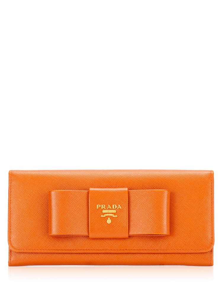 1M1132 Saffiano Fiocco Bow Continental Wallet Papaya