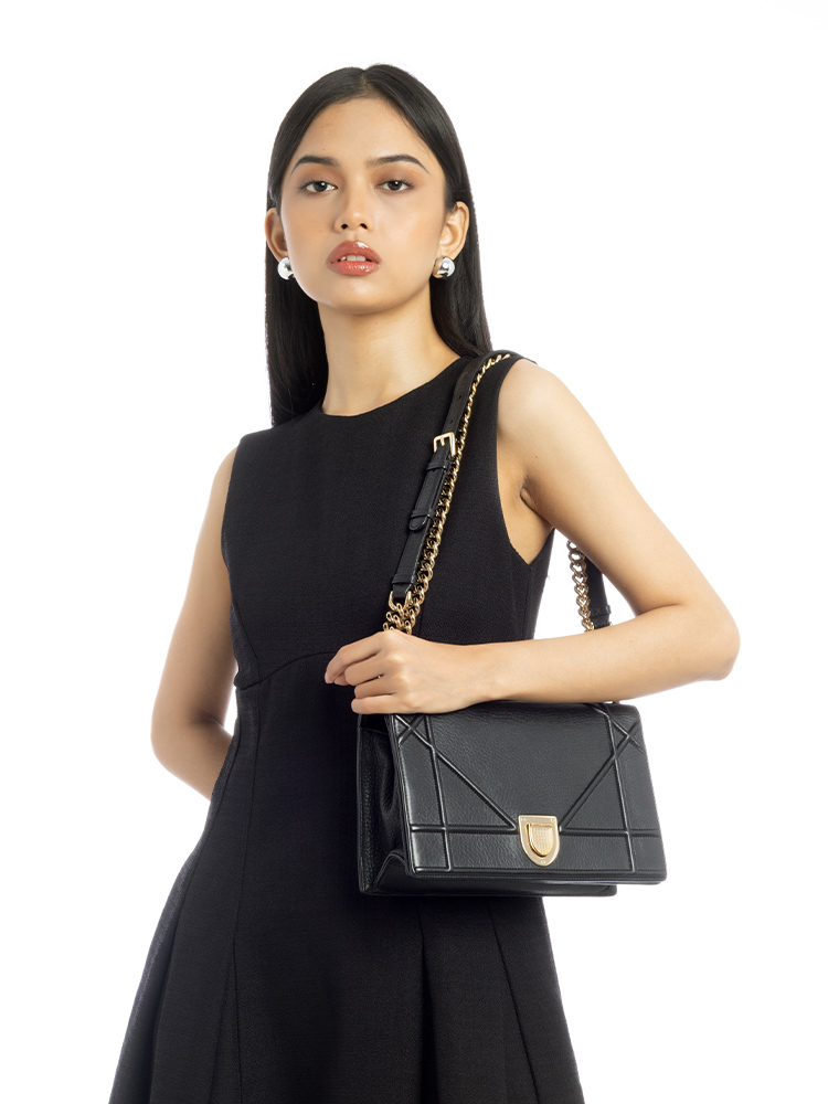 Calfskin Diorama Medium Flap Bag Black