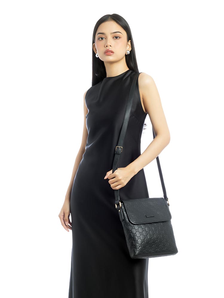 Guccissima Small Flap Messenger Black