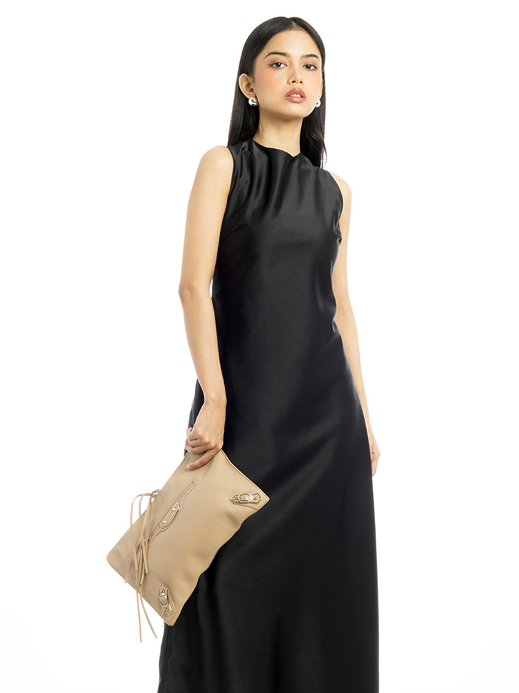 Silver Metallic Edge Pouch Beige Latte