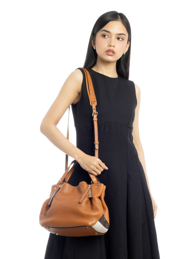 Grainy Calfskin House Check Maidstone Small Tote Saddle Brown
