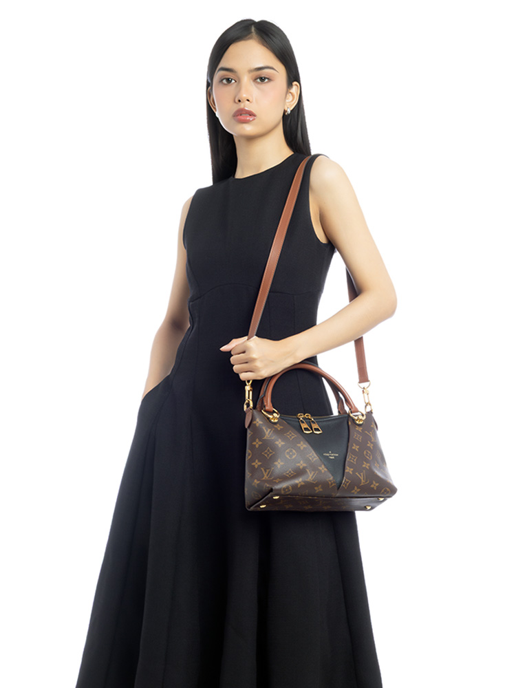Monogram V Tote BB Noir
