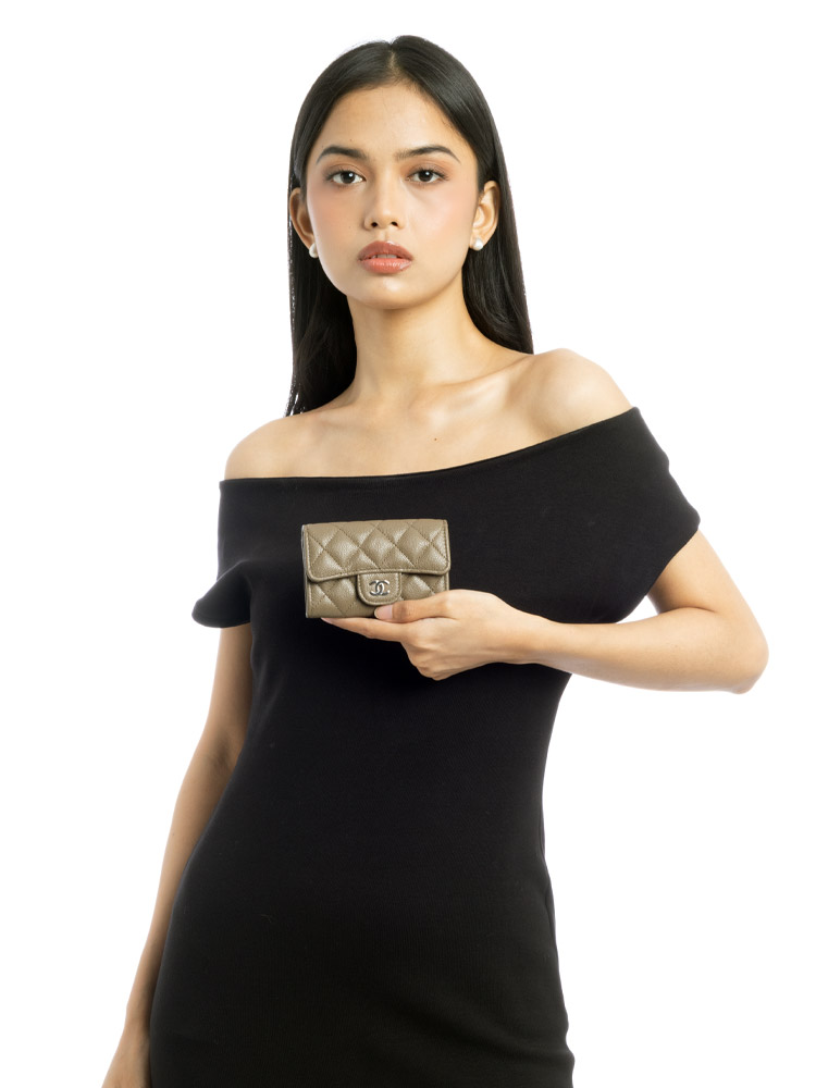 Caviar Flap Card Holder Dark Khaki