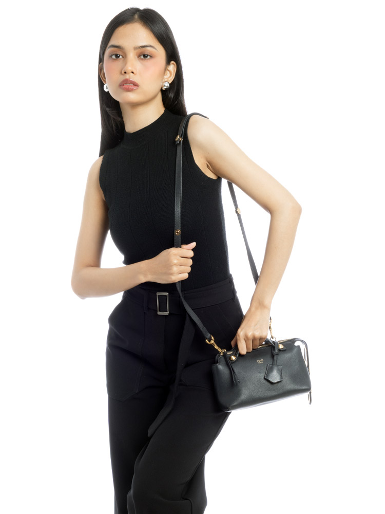Vitello Dolce Mini By The Way with Chain Tail Black