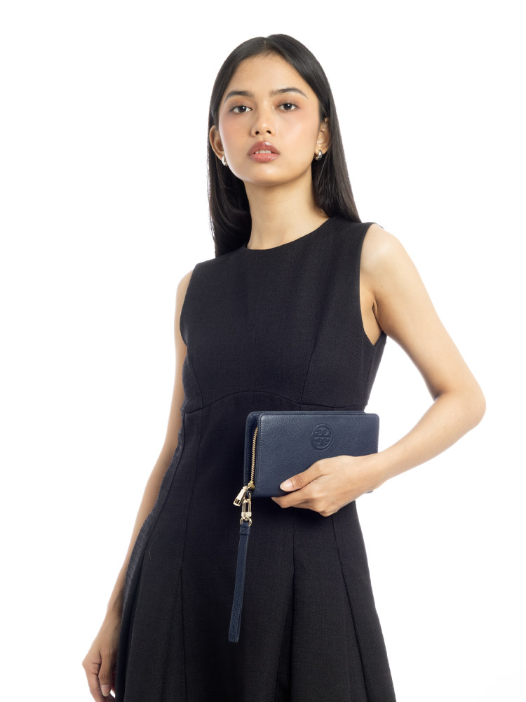 Bombe Smartphone Wristlet Tory Navy