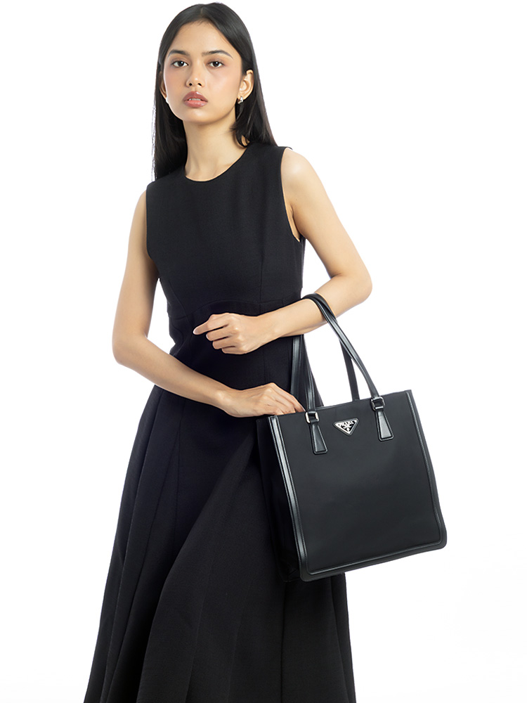 1BG363 Tessuto Vitello Daino Tote Nero