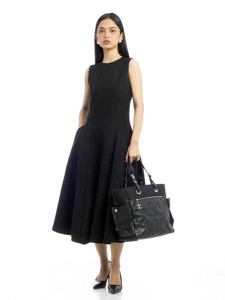 Paris Biarritz Grand Shopping Tote Black