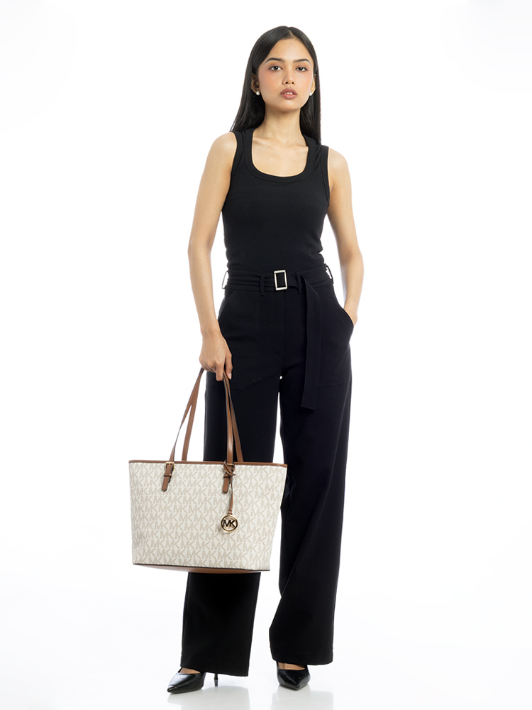 Signature Jet Set Carryall Zip Tote Vanilla