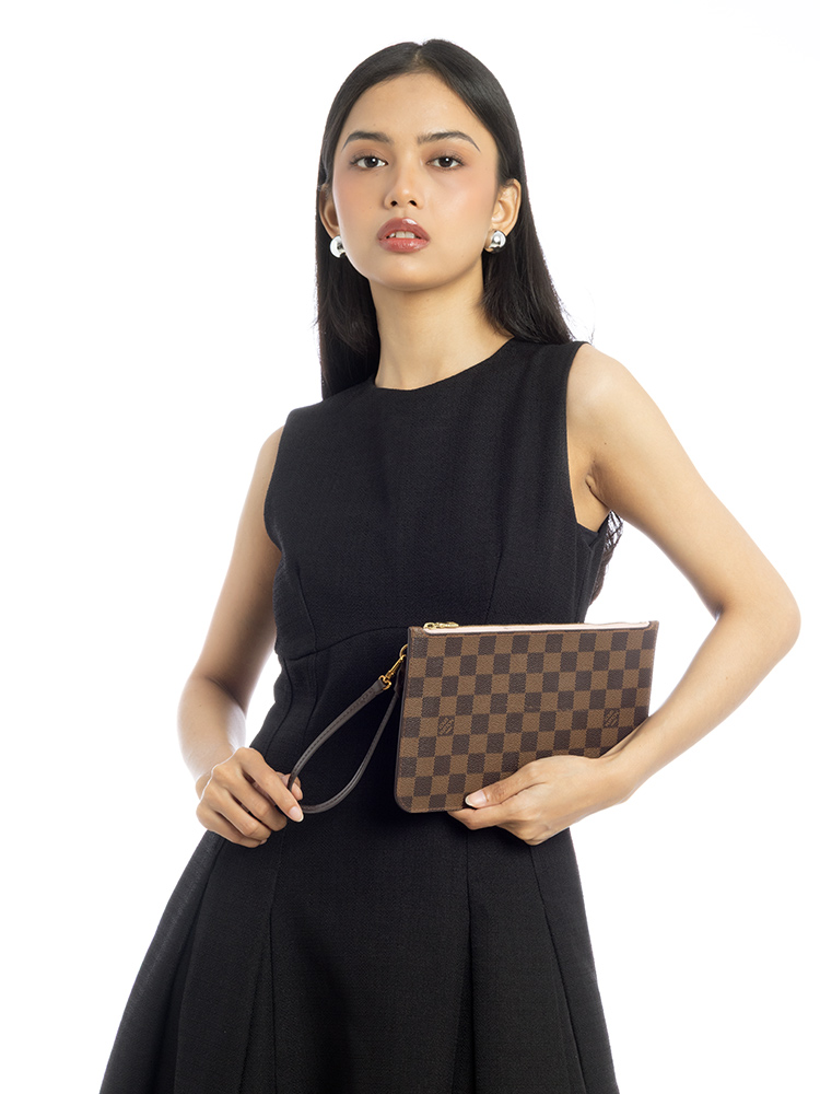 Damier Ebene Neverfull Pochette