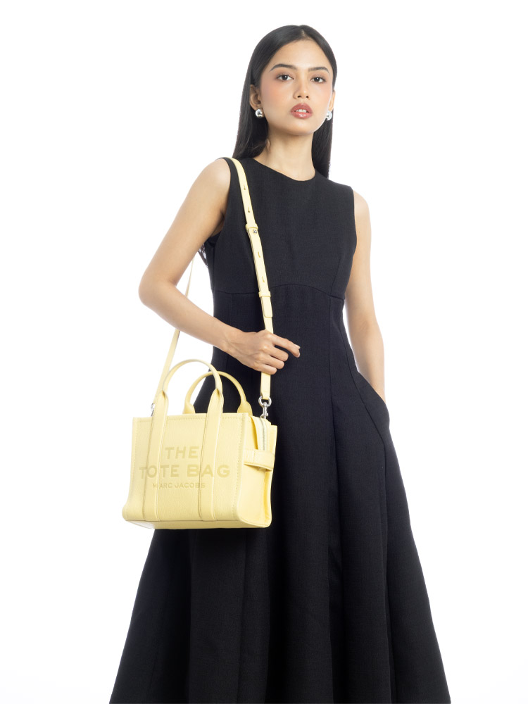 The Leather Small Tote Custard
