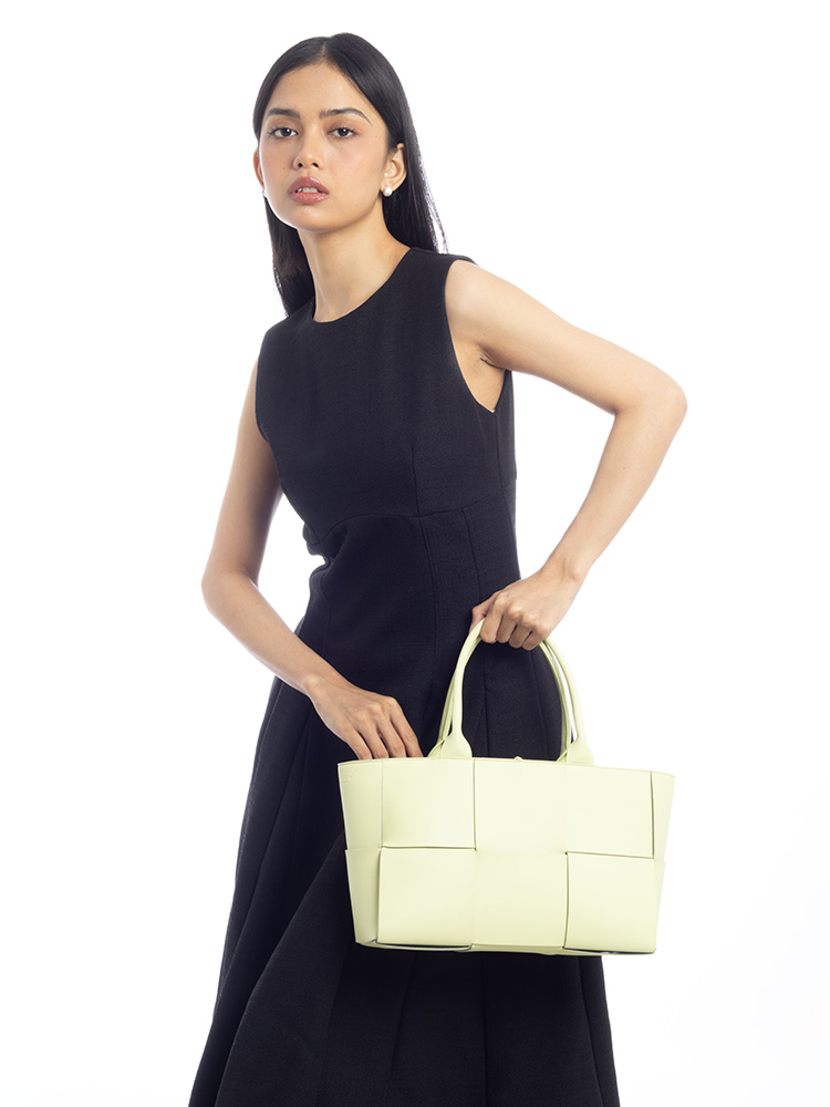 Nappa Maxi Intrecciato Arco Small Tote Lemon