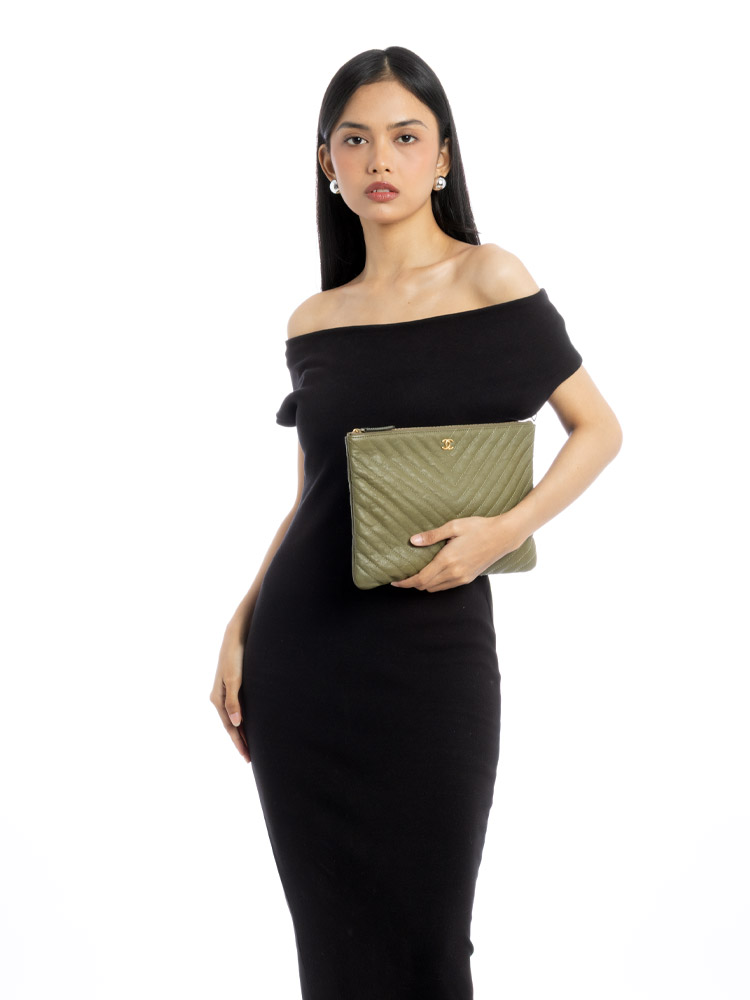 Calfskin Chevron Medium O Case Clutch Dark Green
