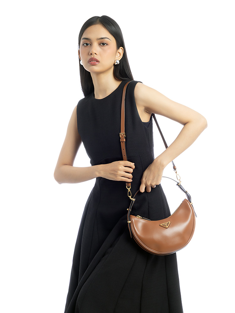 1BC194 Soft Calfskin Arque Small Shoulder Bag Cognac