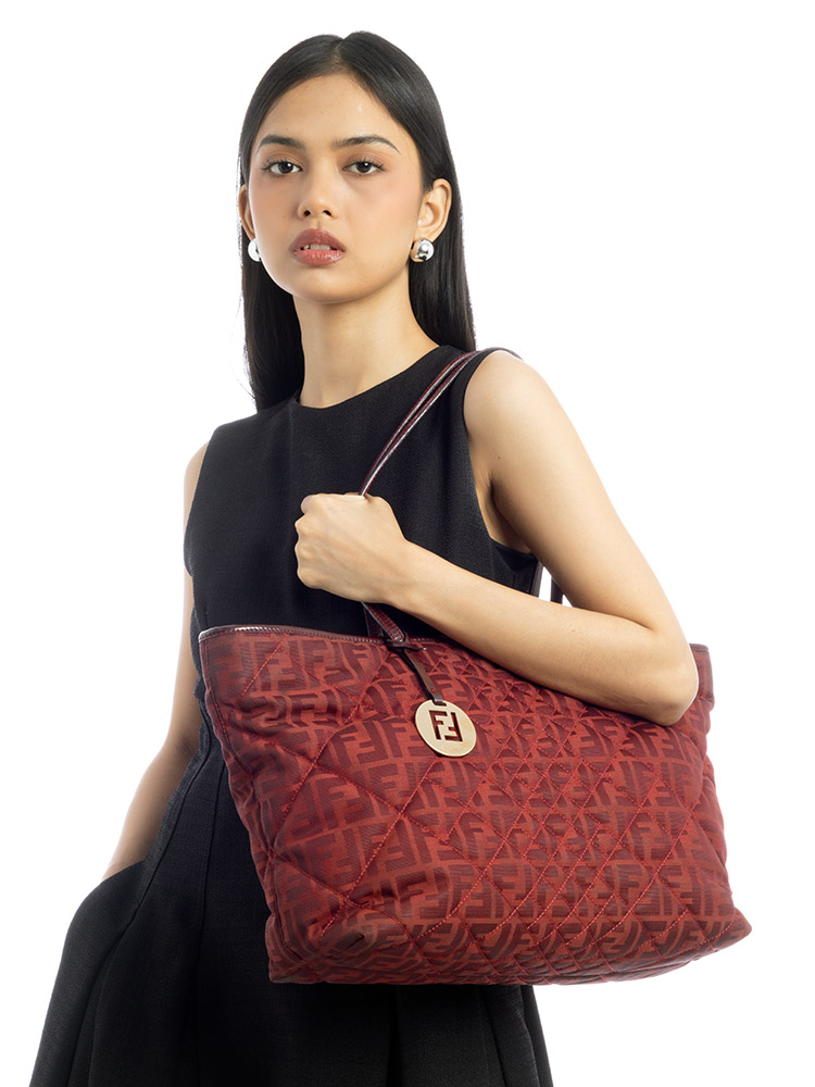 Canvas Quilted Zucca Roll Medium Tote Red